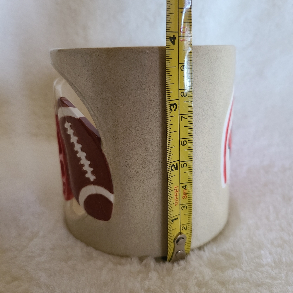 Wisconsin ceramic holder ❤️🤍🏈 - Picture 5 of 5